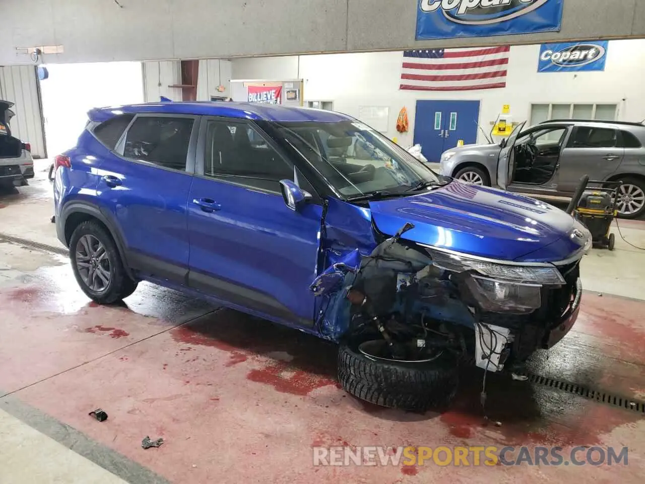 4 fotografías del automóvil dañado KNDEPCAA6M7121185 KIA SELTOS 2021