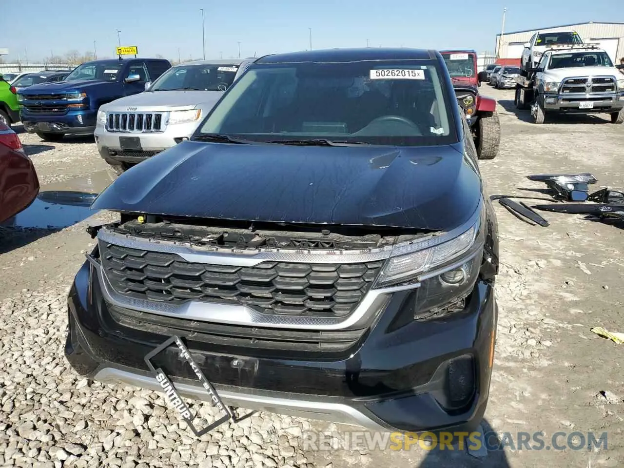 5 fotografías del automóvil dañado KNDEPCAA7M7126878 KIA SELTOS 2021