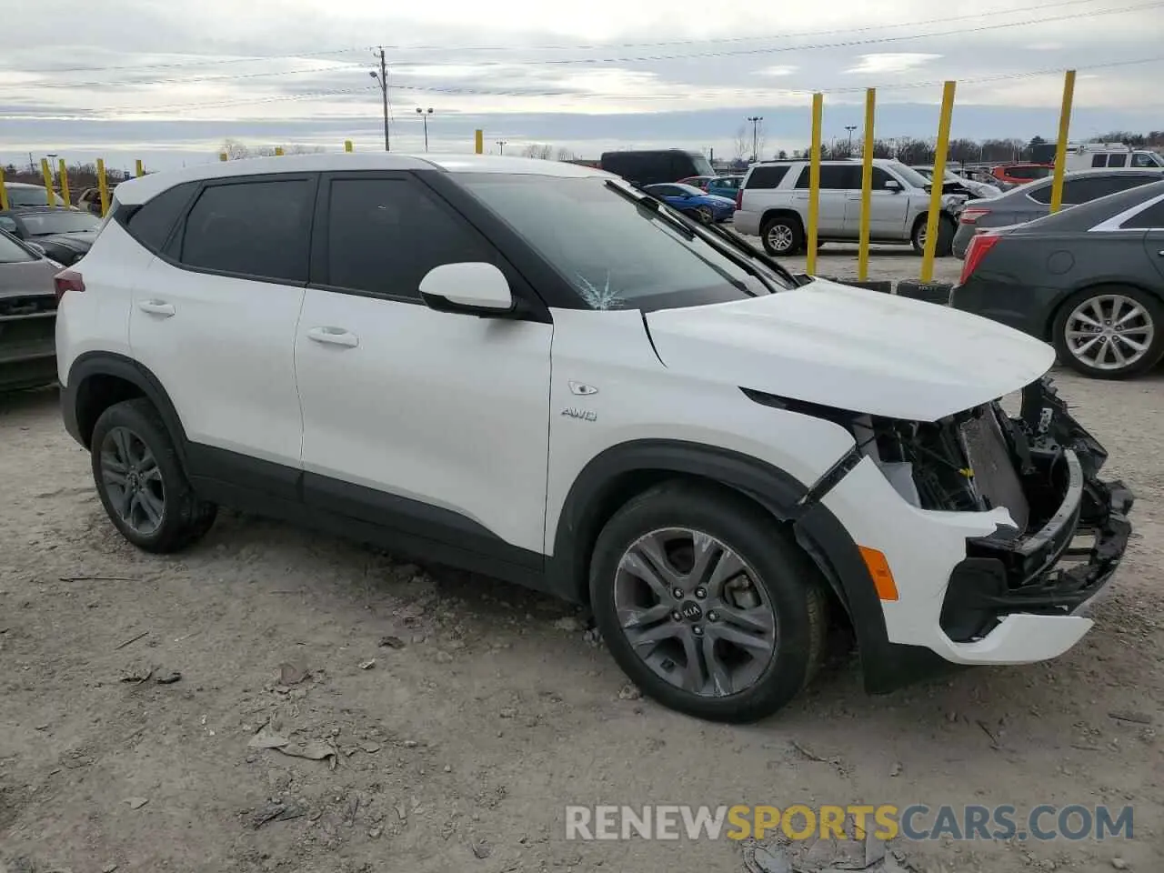4 fotografías del automóvil dañado KNDEPCAA7M7160366 KIA SELTOS 2021