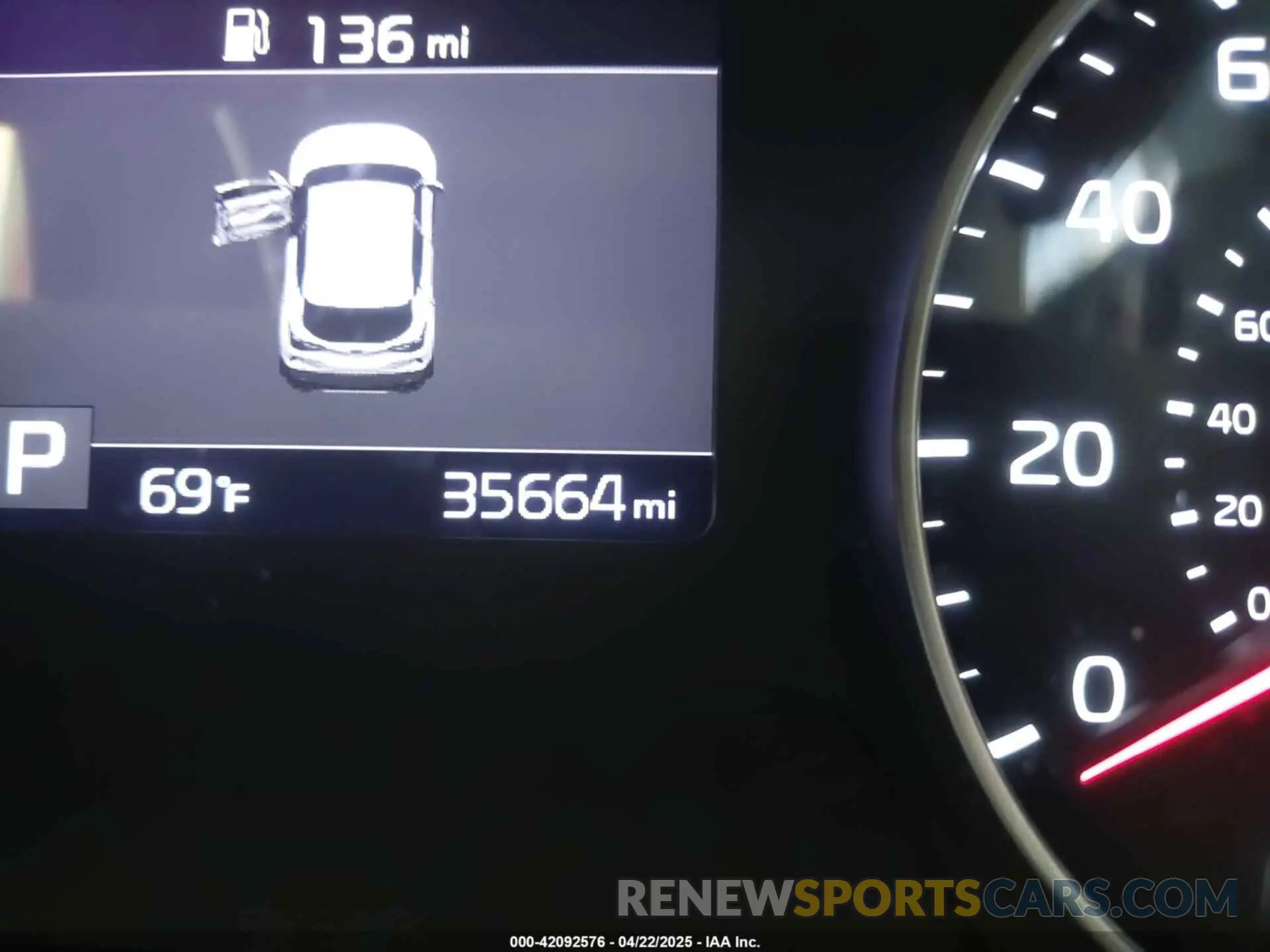 16 fotografías del automóvil dañado KNDEPCAA7M7213292 KIA SELTOS 2021