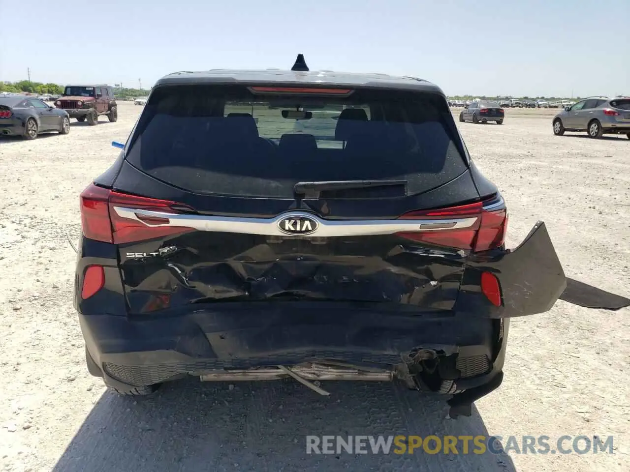 6 fotografías del automóvil dañado KNDEPCAA8M7095138 KIA SELTOS 2021
