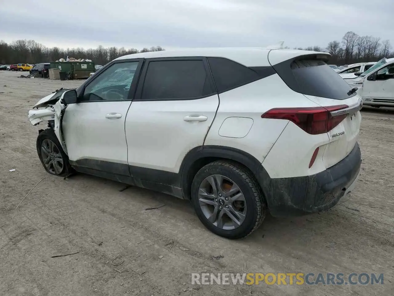 2 fotografías del automóvil dañado KNDEPCAA8M7129093 KIA SELTOS 2021