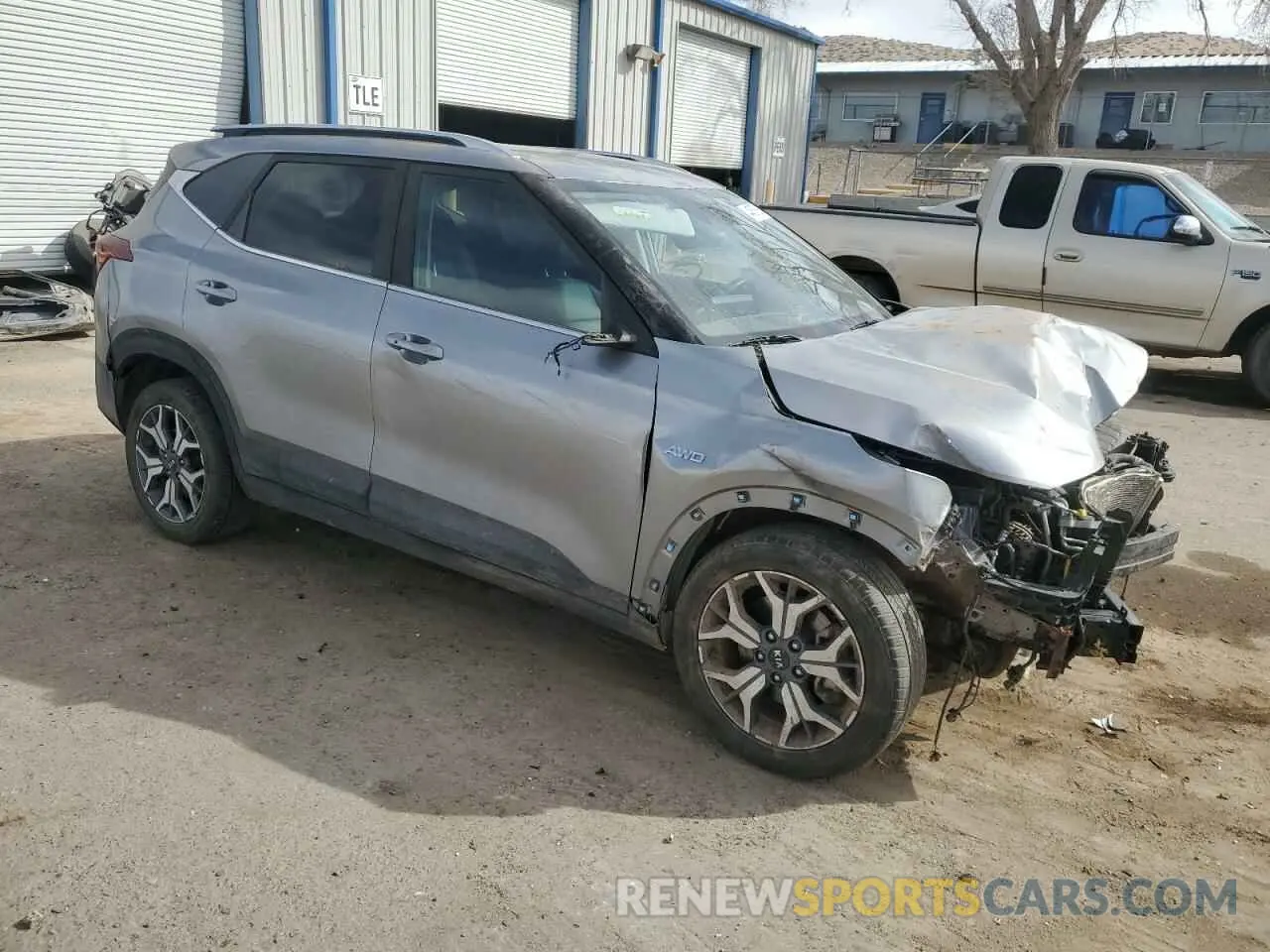 4 fotografías del automóvil dañado KNDERCAA3M7072747 KIA SELTOS 2021