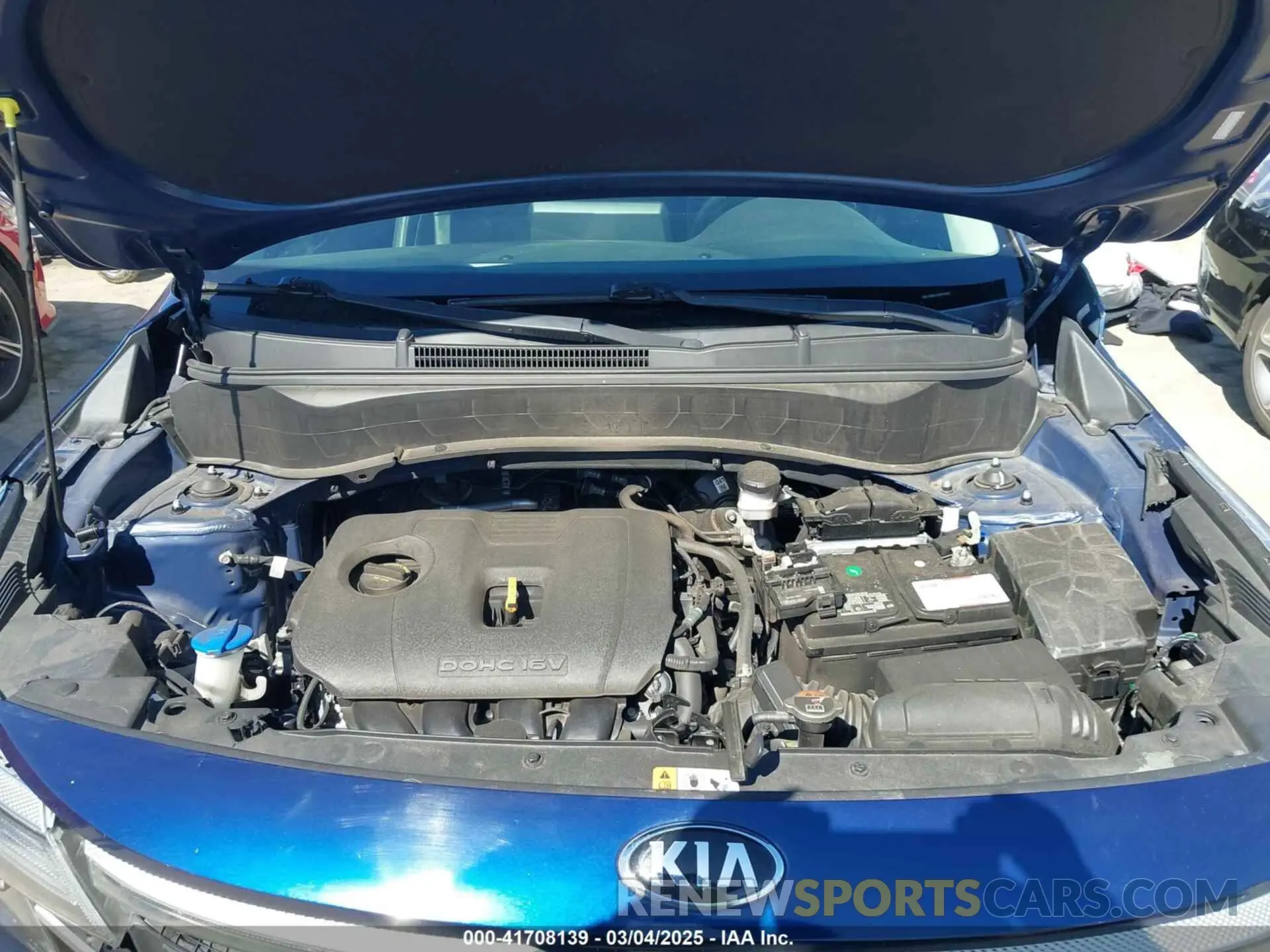 10 fotografías del automóvil dañado KNDERCAA3M7076667 KIA SELTOS 2021