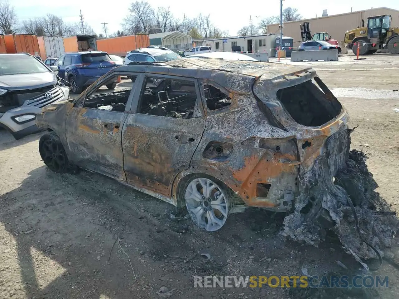 2 fotografías del automóvil dañado KNDERCAA4M7213387 KIA SELTOS 2021