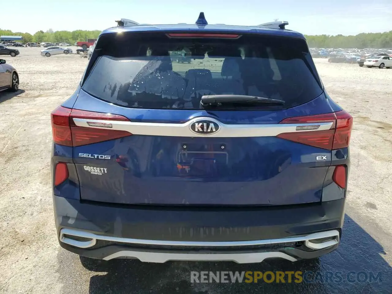 6 fotografías del automóvil dañado KNDERCAA6M7158246 KIA SELTOS 2021