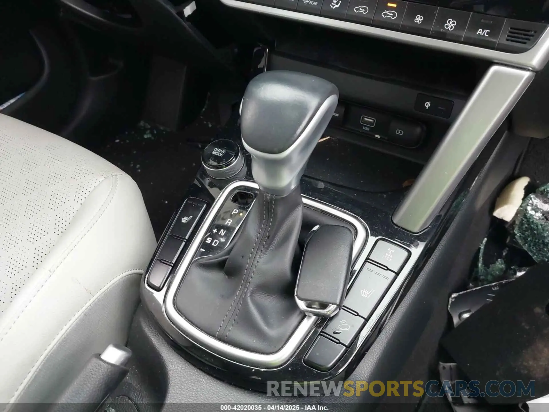 11 fotografías del automóvil dañado KNDERCAA7M7155081 KIA SELTOS 2021