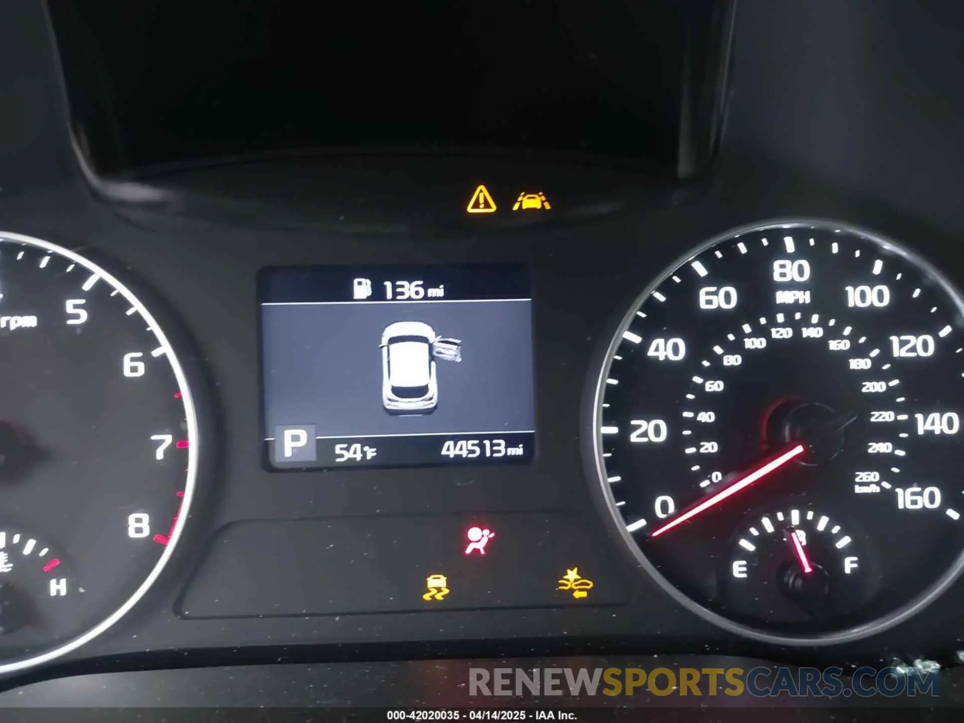 16 fotografías del automóvil dañado KNDERCAA7M7155081 KIA SELTOS 2021