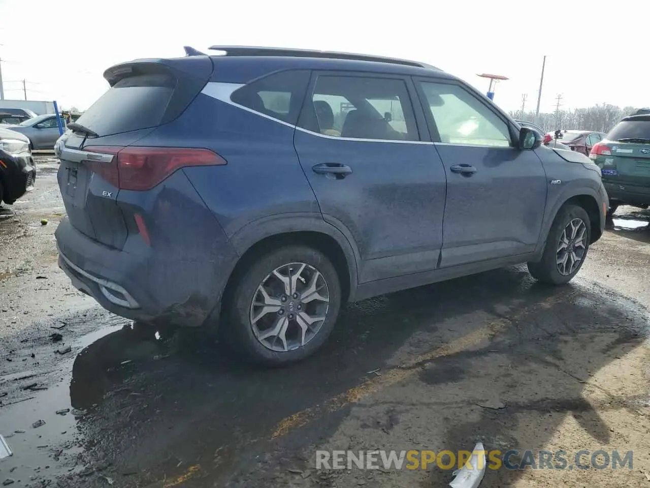 3 fotografías del automóvil dañado KNDERCAA7M7164752 KIA SELTOS 2021