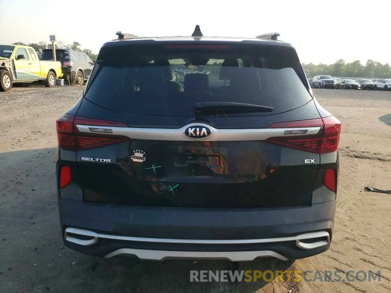6 fotografías del automóvil dañado KNDERCAA9M7106495 KIA SELTOS 2021