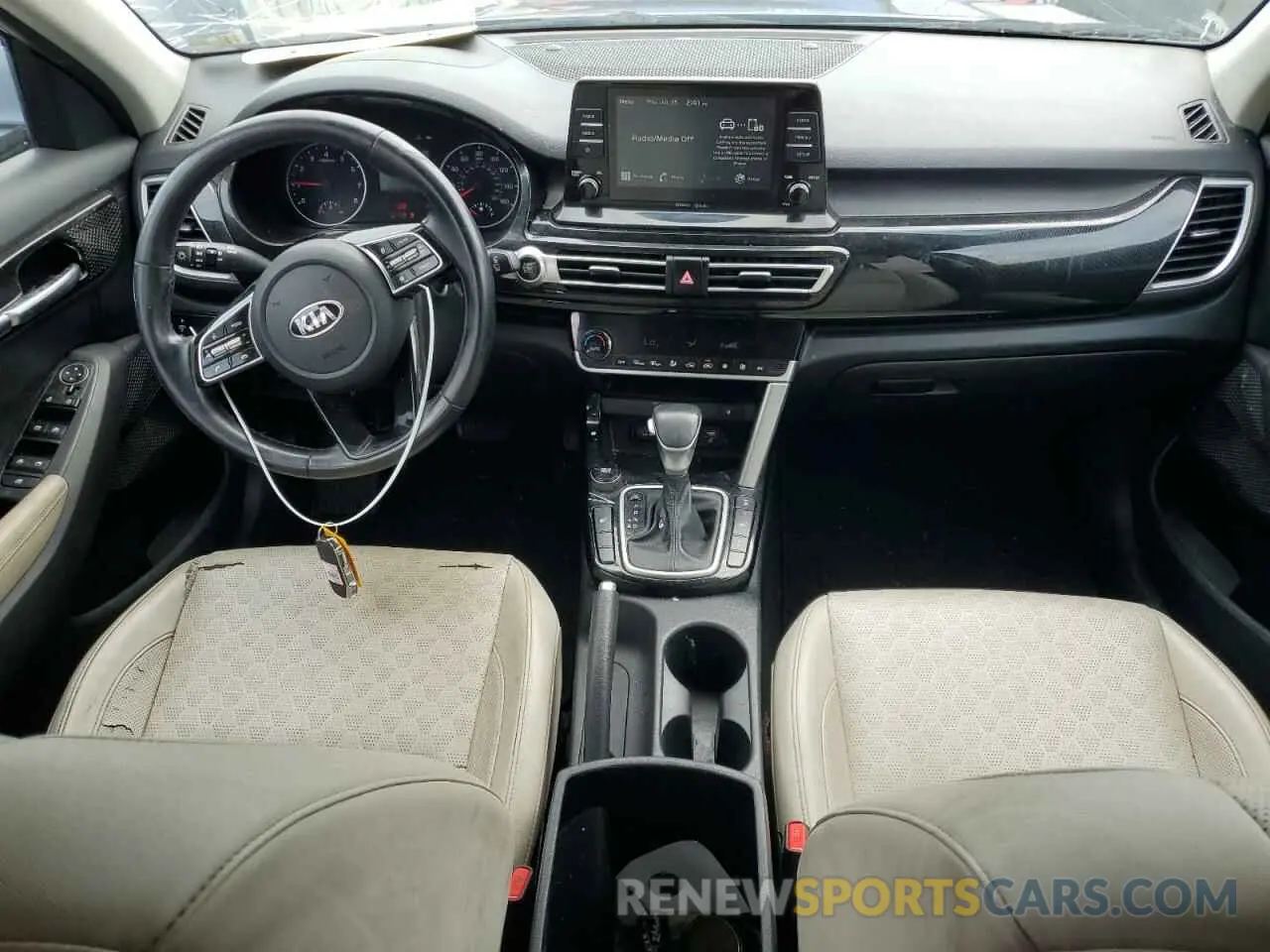8 fotografías del automóvil dañado KNDERCAA9M7106495 KIA SELTOS 2021