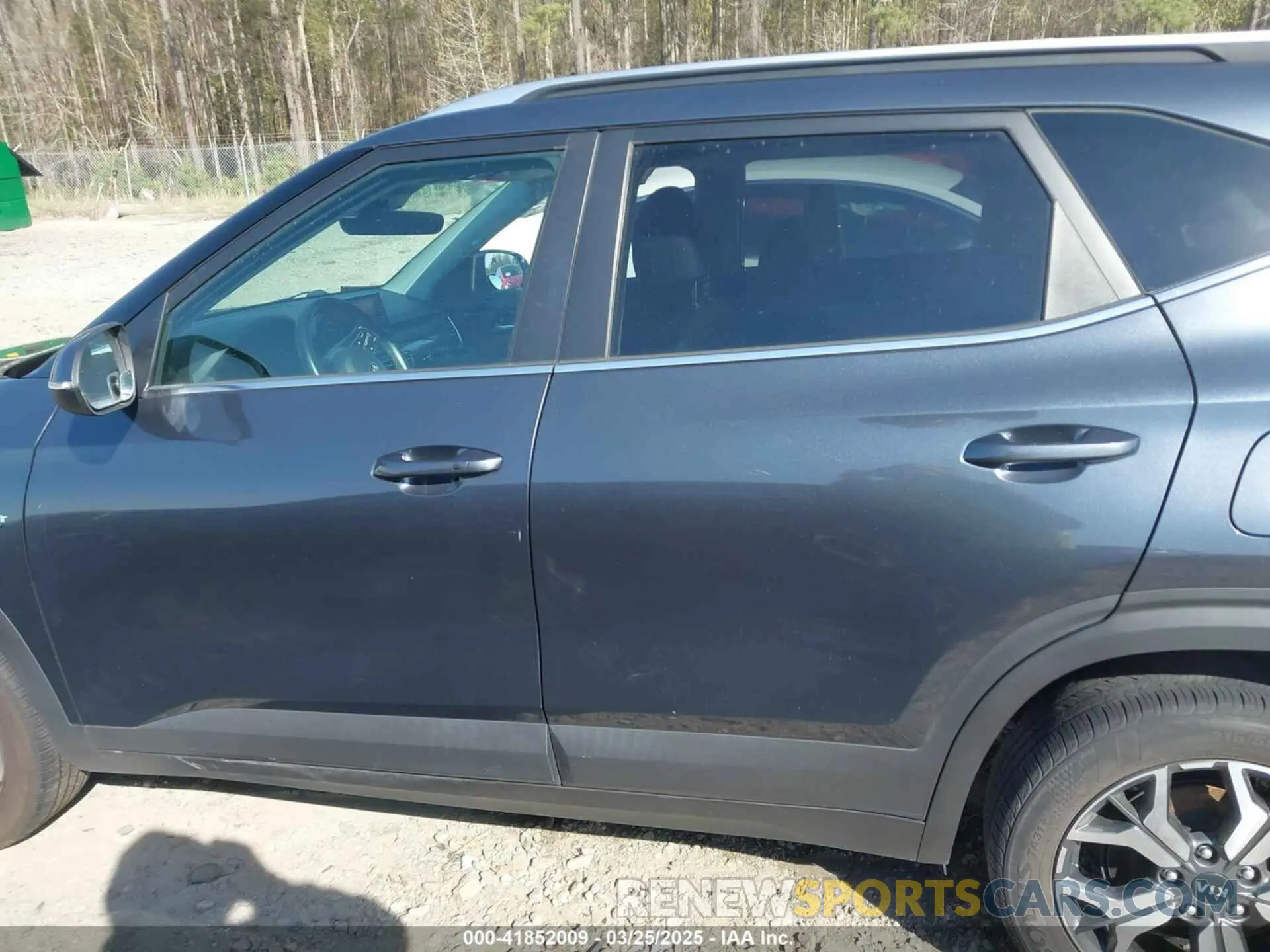 15 fotografías del automóvil dañado KNDERCAAXM7119935 KIA SELTOS 2021