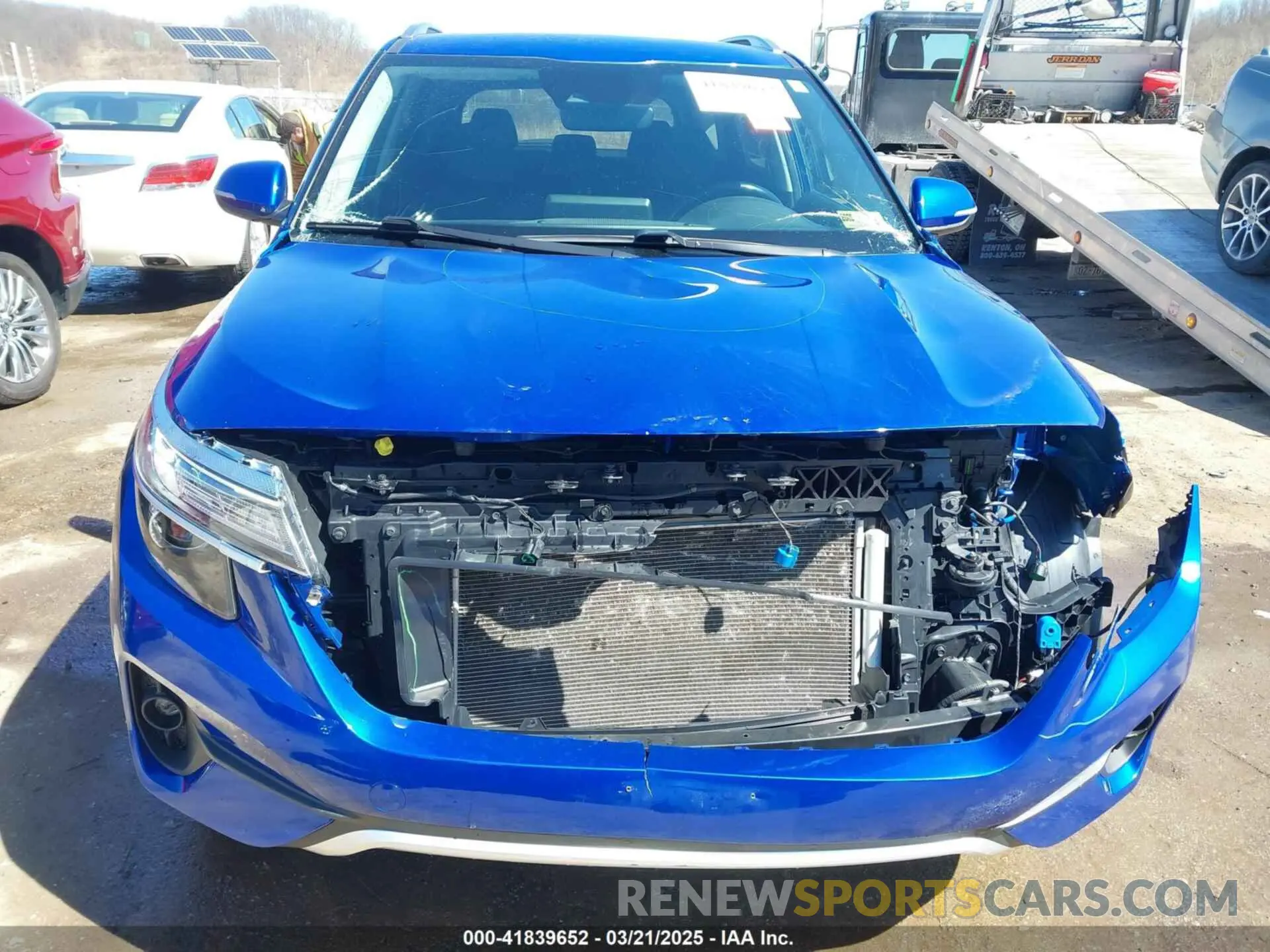 6 fotografías del automóvil dañado KNDERCAAXM7167273 KIA SELTOS 2021