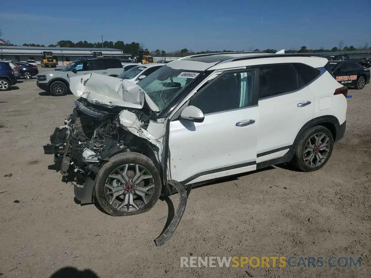 1 fotografías del automóvil dañado KNDETCA20M7140125 KIA SELTOS 2021