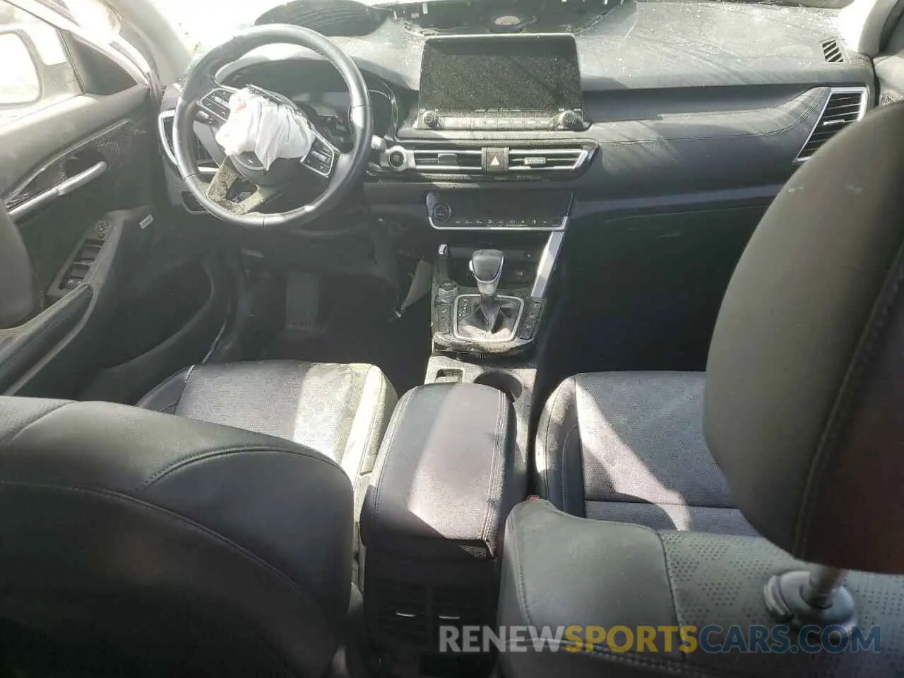 8 fotografías del automóvil dañado KNDETCA20M7140125 KIA SELTOS 2021