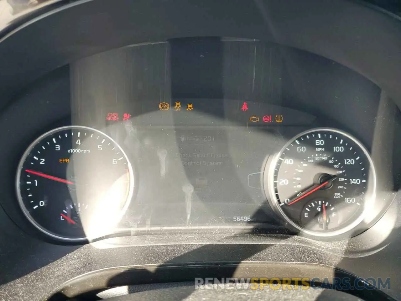 9 fotografías del automóvil dañado KNDETCA21M7072840 KIA SELTOS 2021