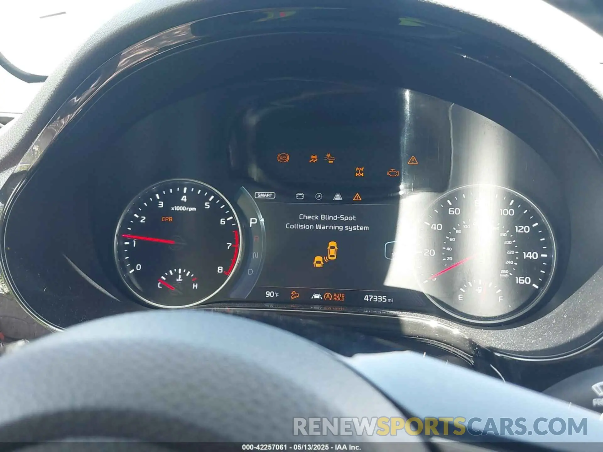 7 fotografías del automóvil dañado KNDETCA24M7127748 KIA SELTOS 2021