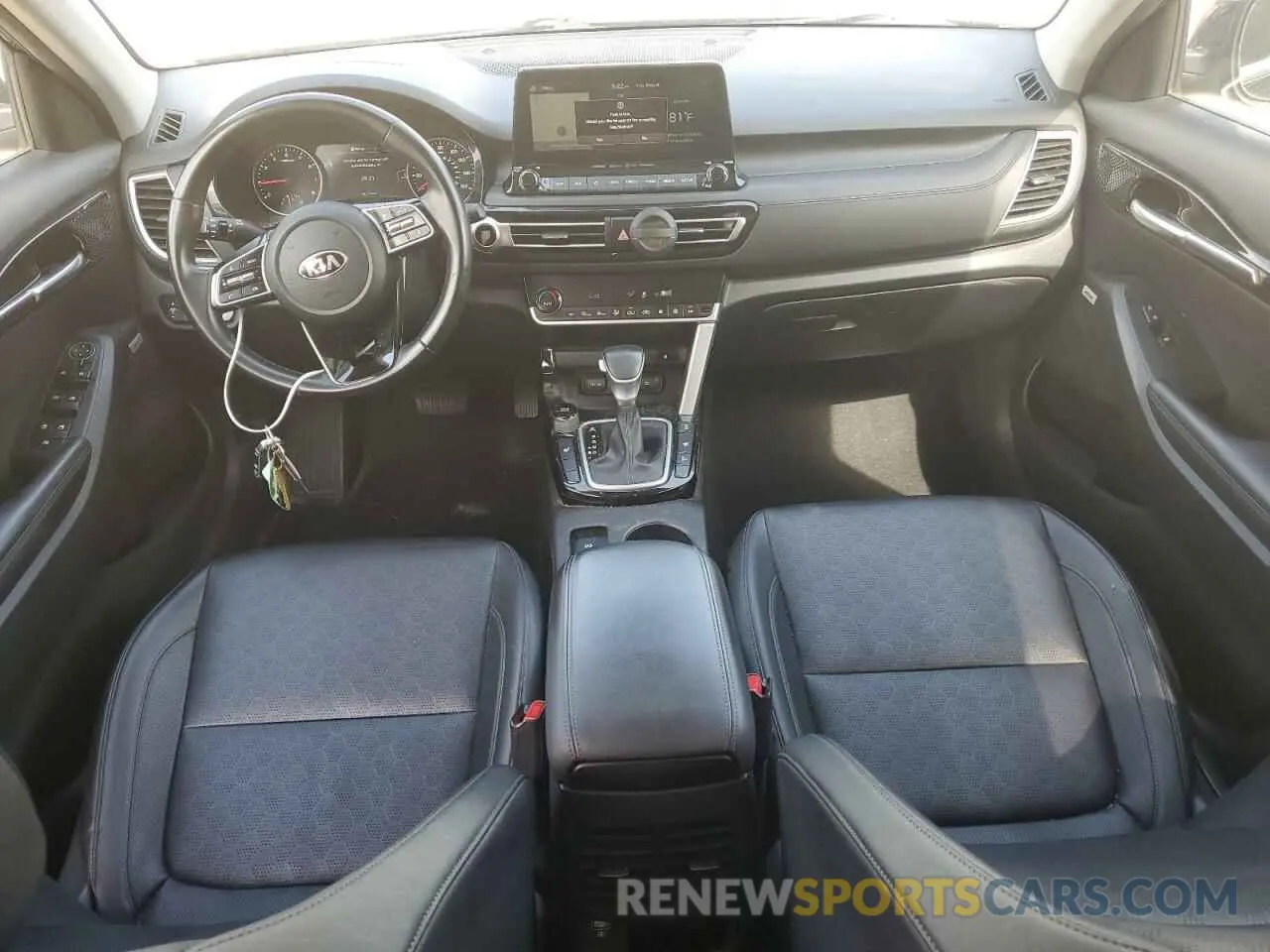 8 fotografías del automóvil dañado KNDETCA26M7140887 KIA SELTOS 2021