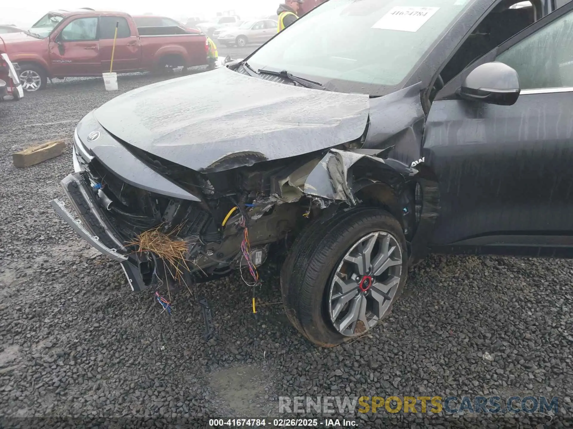 6 fotografías del automóvil dañado KNDETCA26M7182220 KIA SELTOS 2021