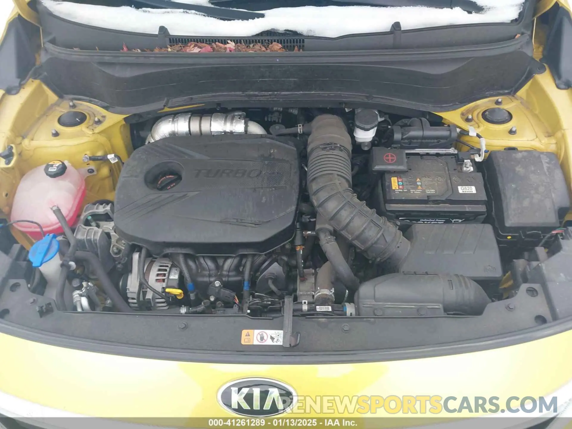 10 fotografías del automóvil dañado KNDETCA28M7166732 KIA SELTOS 2021