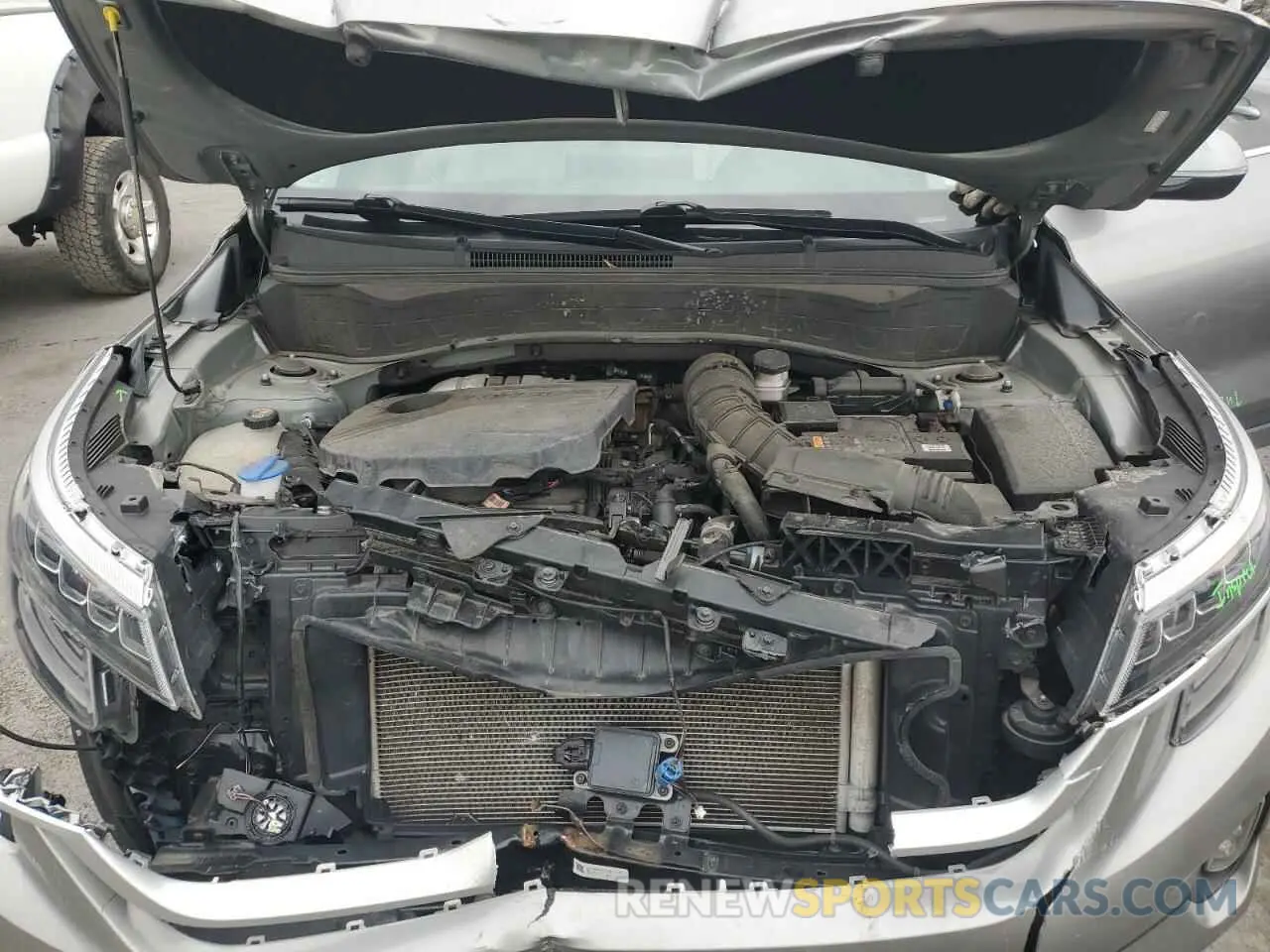 11 fotografías del automóvil dañado KNDETCA29M7188710 KIA SELTOS 2021
