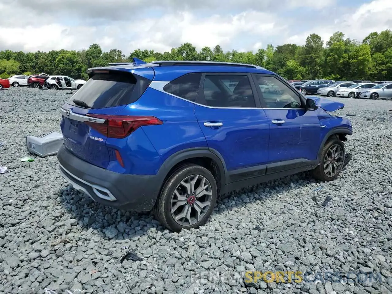 3 fotografías del automóvil dañado KNDETCA2XM7151794 KIA SELTOS 2021