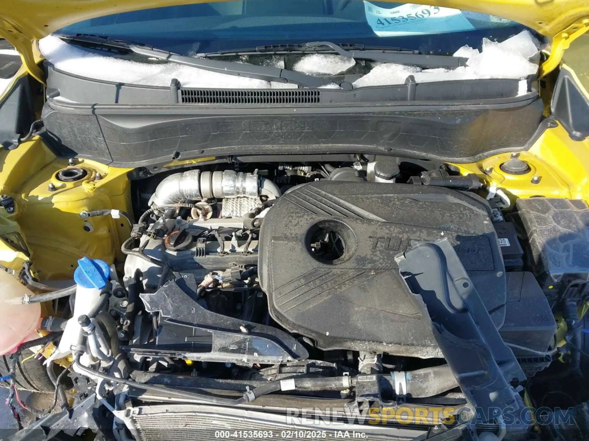10 fotografías del automóvil dañado KNDETCA2XM7178414 KIA SELTOS 2021