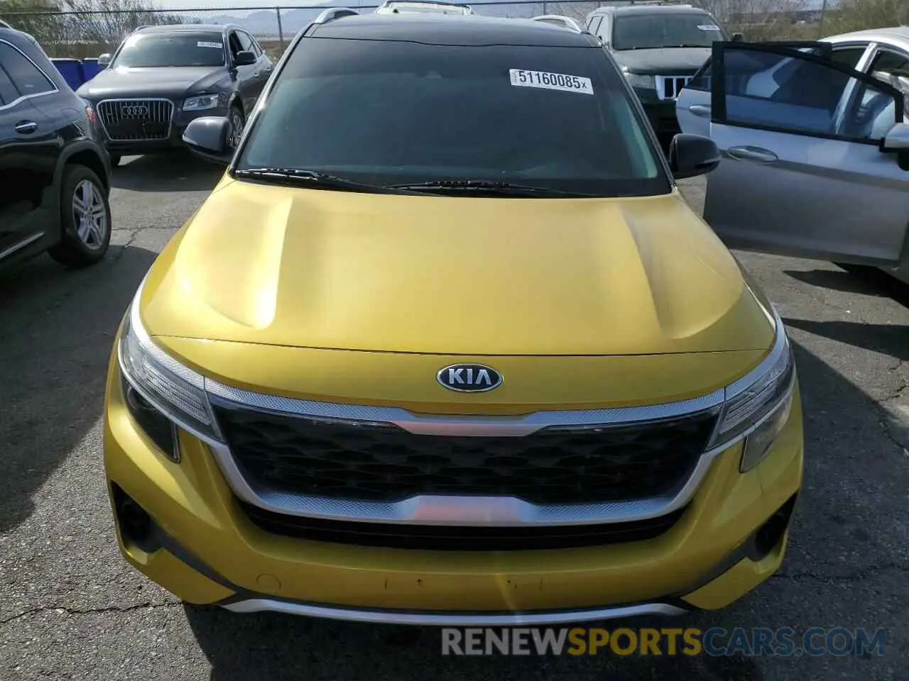 5 fotografías del automóvil dañado KNDEUCA26M7145942 KIA SELTOS 2021