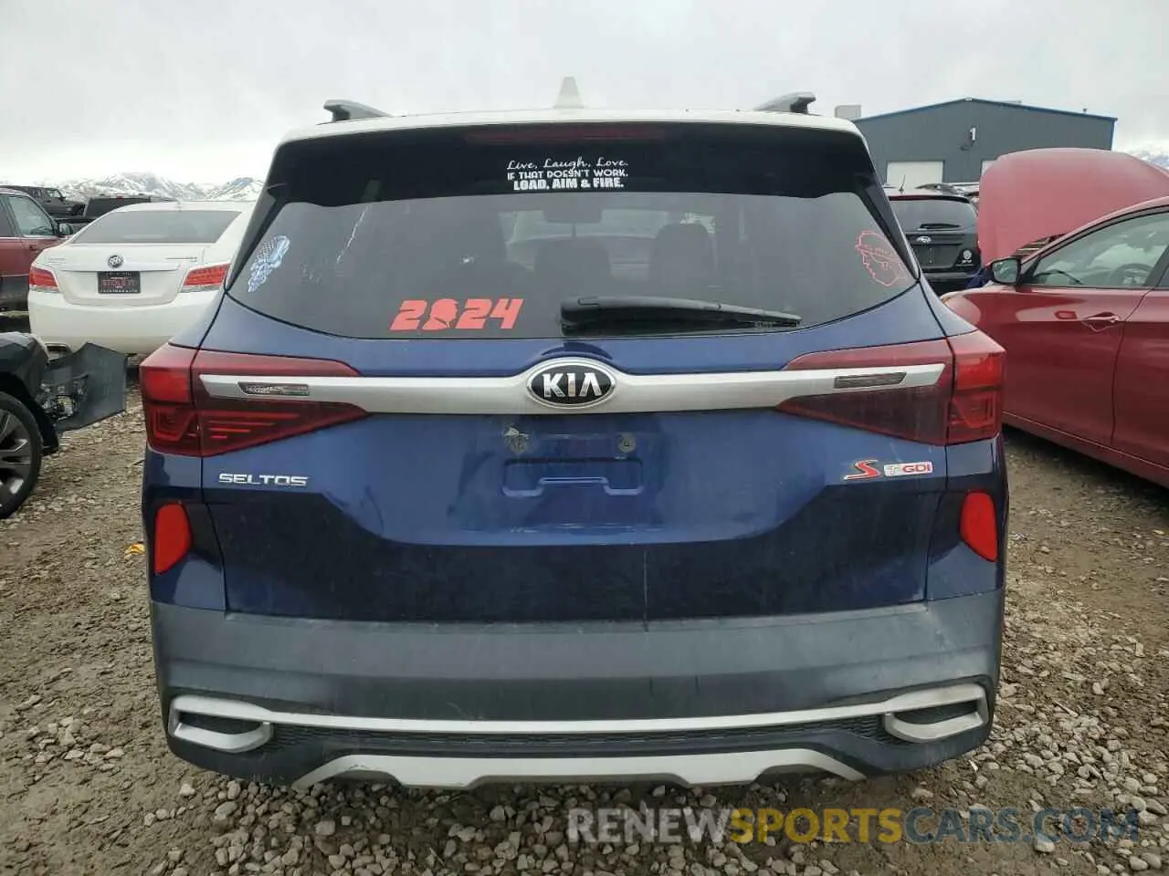 6 fotografías del automóvil dañado KNDEUCA29M7053336 KIA SELTOS 2021