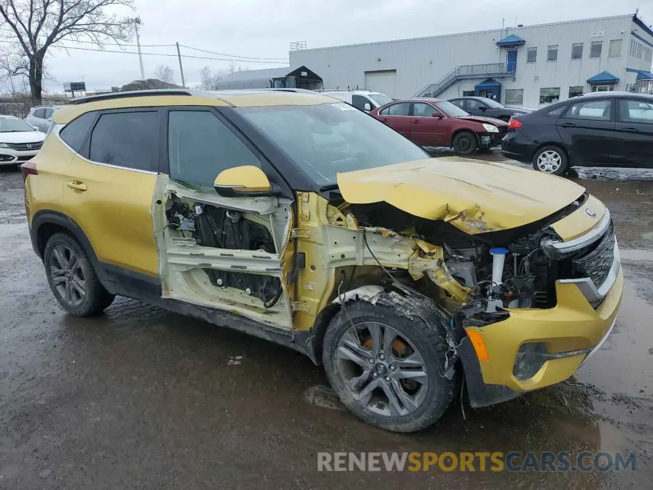 4 fotografías del automóvil dañado KNDEUCAA1M7138100 KIA SELTOS 2021