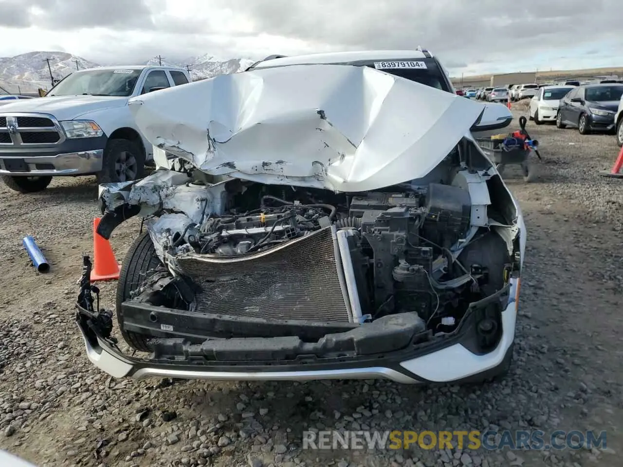5 fotografías del automóvil dañado KNDEUCAA1M7194831 KIA SELTOS 2021