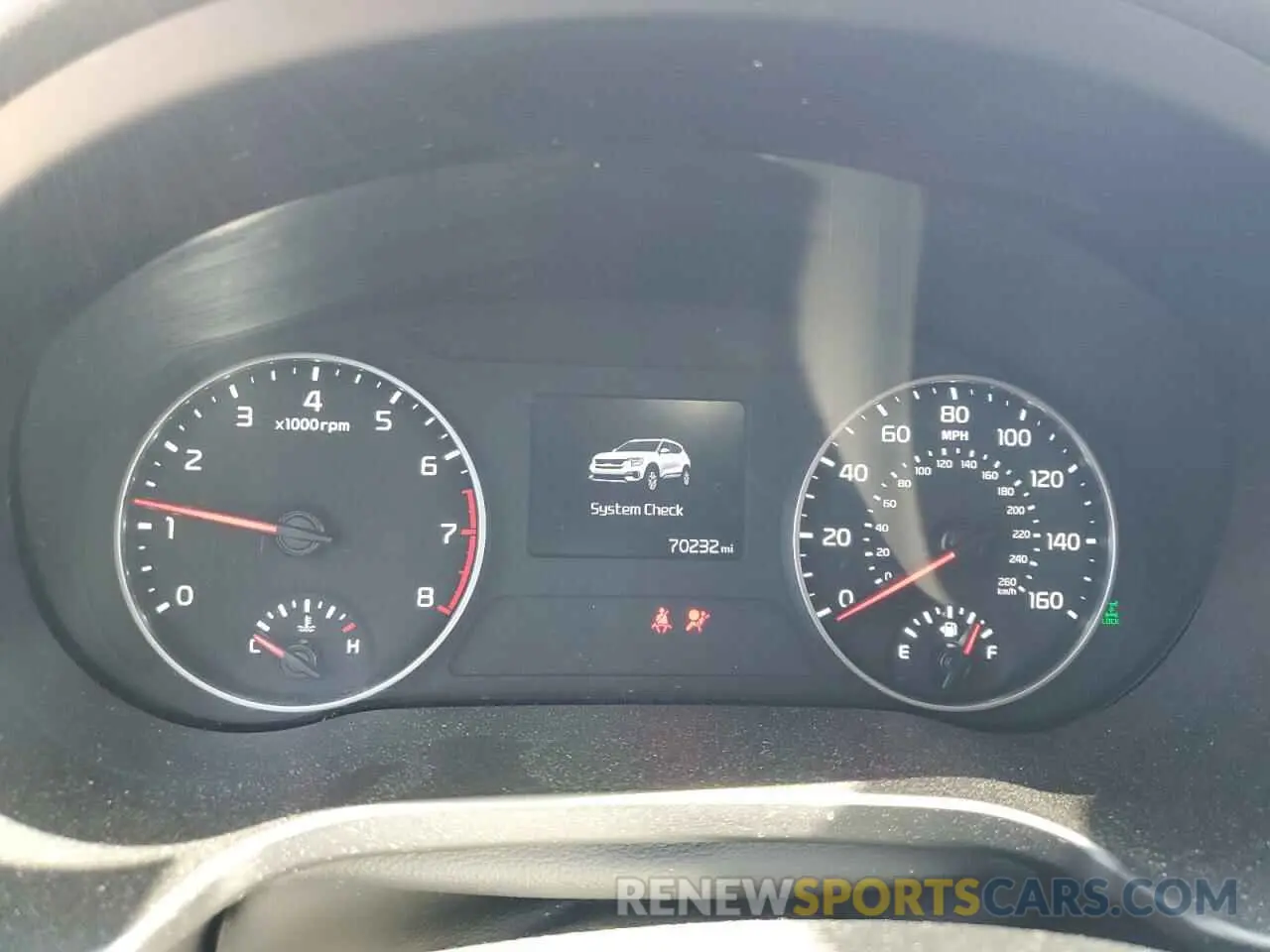 9 fotografías del automóvil dañado KNDEUCAA2M7156458 KIA SELTOS 2021