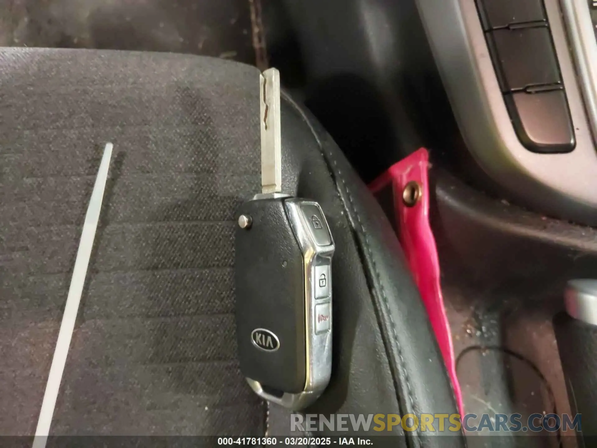 11 fotografías del automóvil dañado KNDEUCAA5M7100918 KIA SELTOS 2021