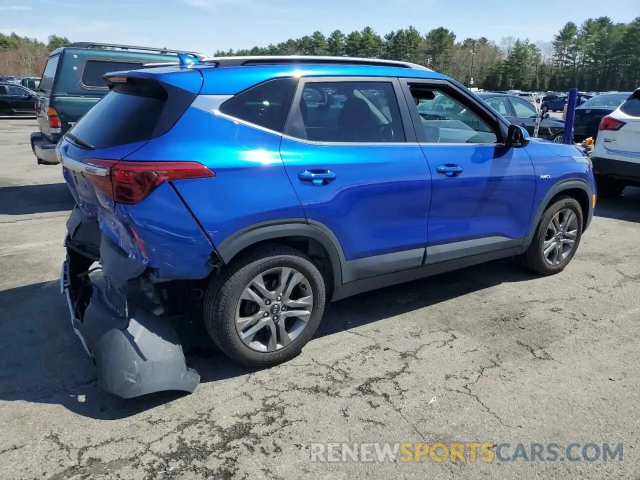 3 fotografías del automóvil dañado KNDEUCAA6M7100149 KIA SELTOS 2021
