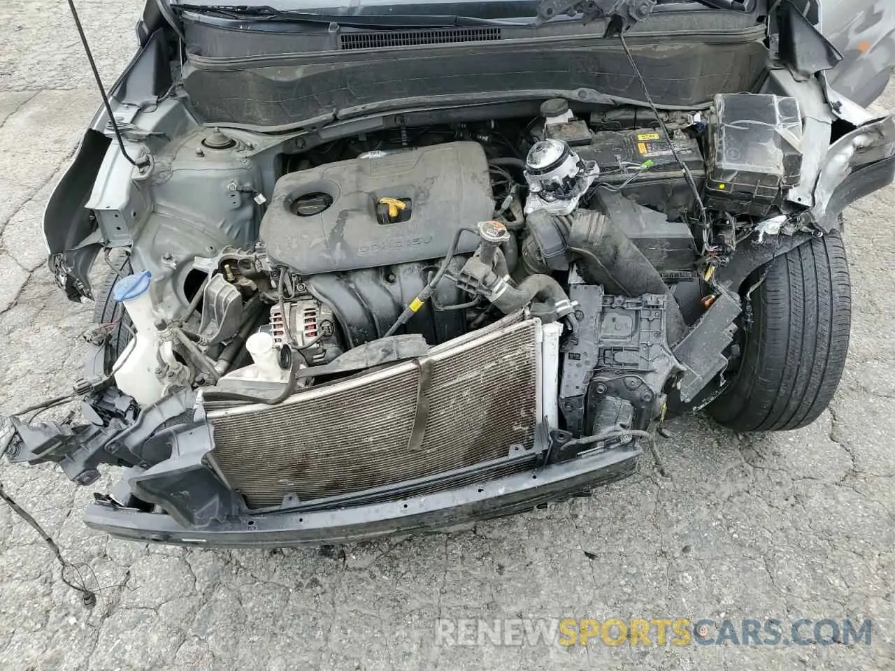 12 fotografías del automóvil dañado KNDEUCAA6M7195814 KIA SELTOS 2021
