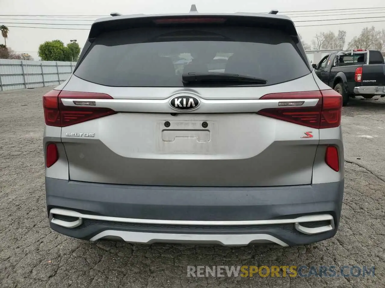 6 fotografías del automóvil dañado KNDEUCAA6M7195814 KIA SELTOS 2021