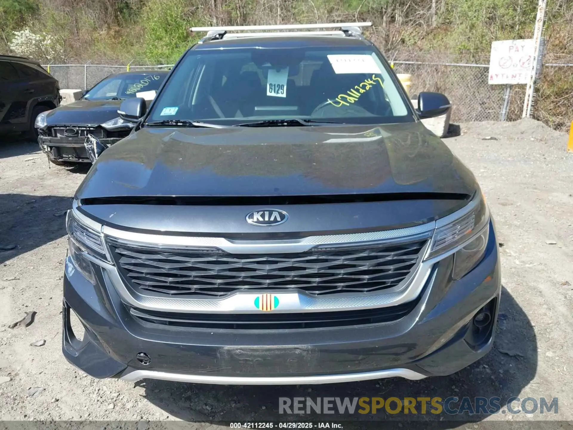 11 fotografías del automóvil dañado KNDEUCAA7M7170551 KIA SELTOS 2021