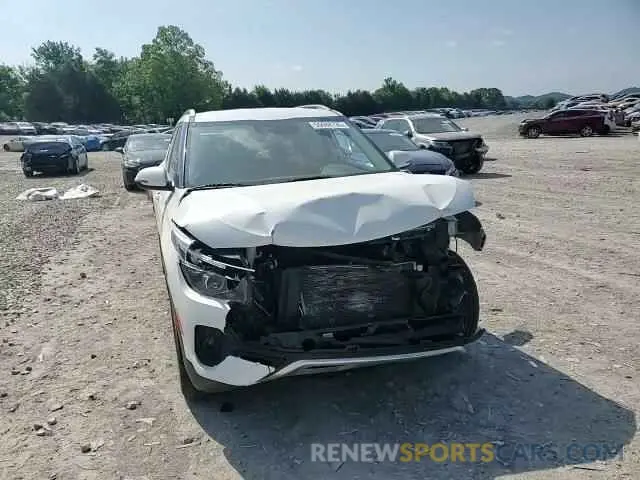 15 fotografías del automóvil dañado KNDEUCAA9M7097764 KIA SELTOS 2021