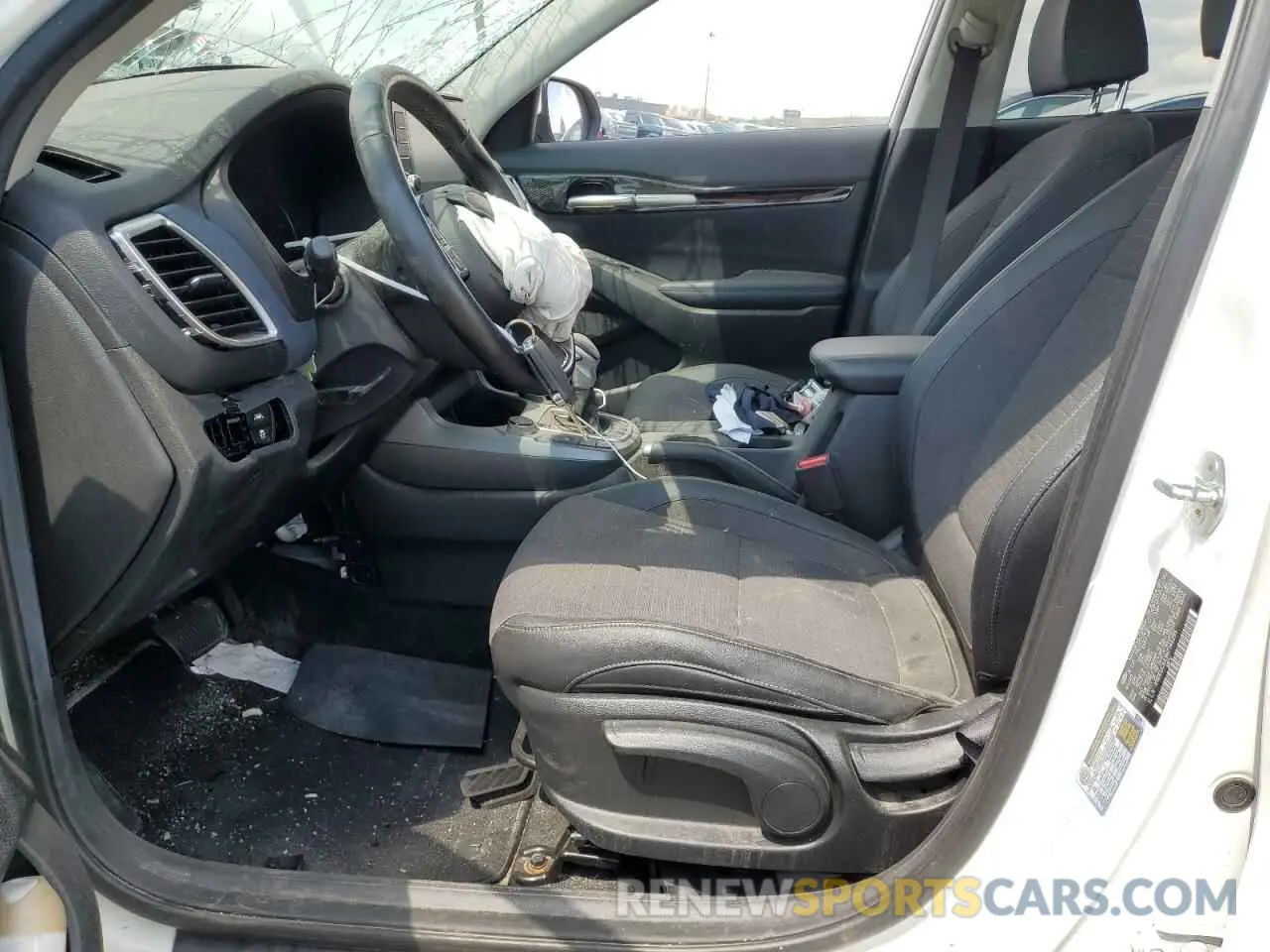 7 fotografías del automóvil dañado KNDEUCAA9M7149295 KIA SELTOS 2021