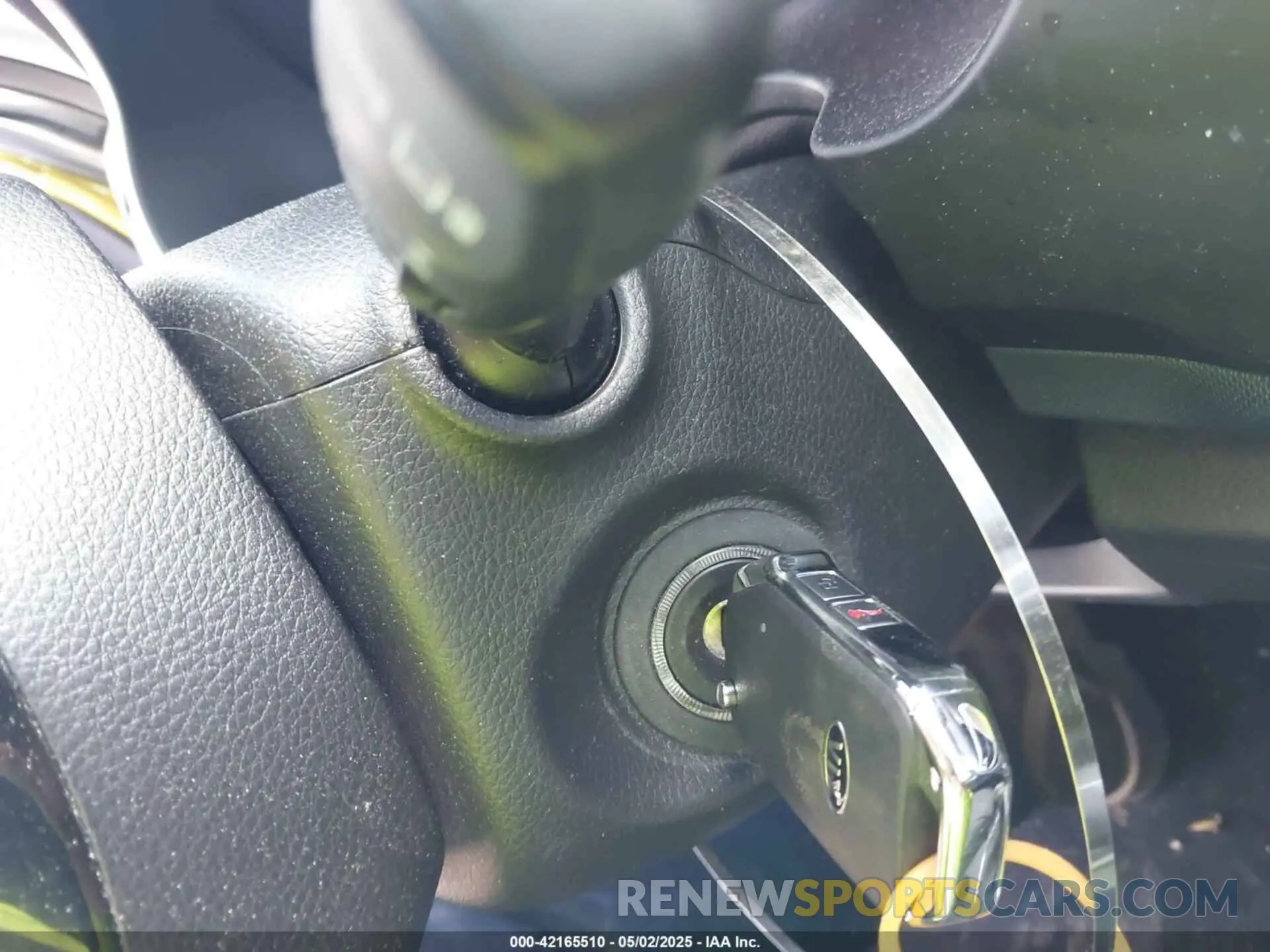11 fotografías del automóvil dañado KNDEUCAAXM7169894 KIA SELTOS 2021