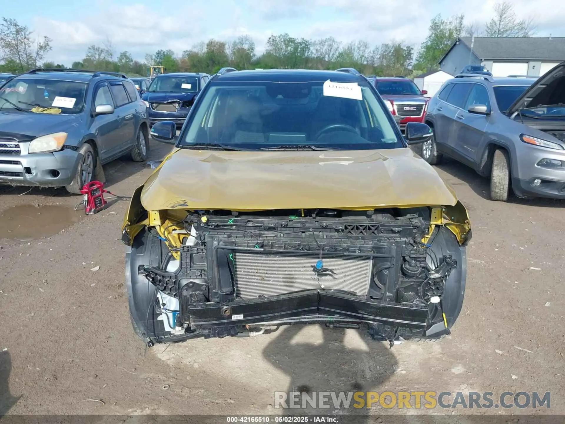 13 fotografías del automóvil dañado KNDEUCAAXM7169894 KIA SELTOS 2021