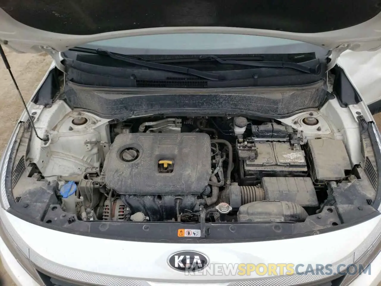 12 fotografías del automóvil dañado KNDEUCAAXM7170110 KIA SELTOS 2021