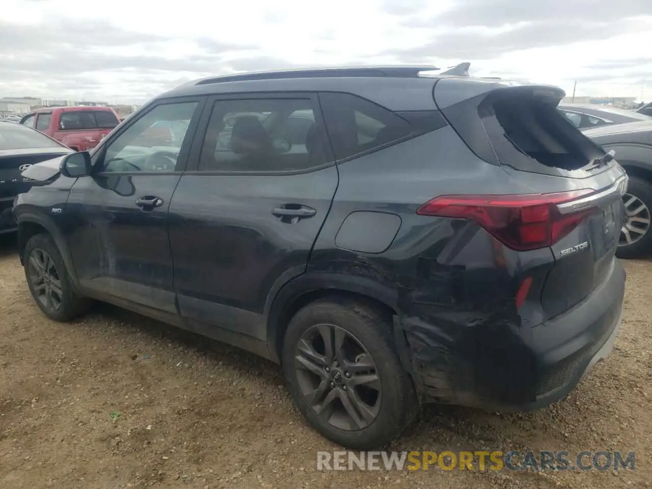 2 fotografías del automóvil dañado KNDEPCAA4N7271118 KIA SELTOS 2022