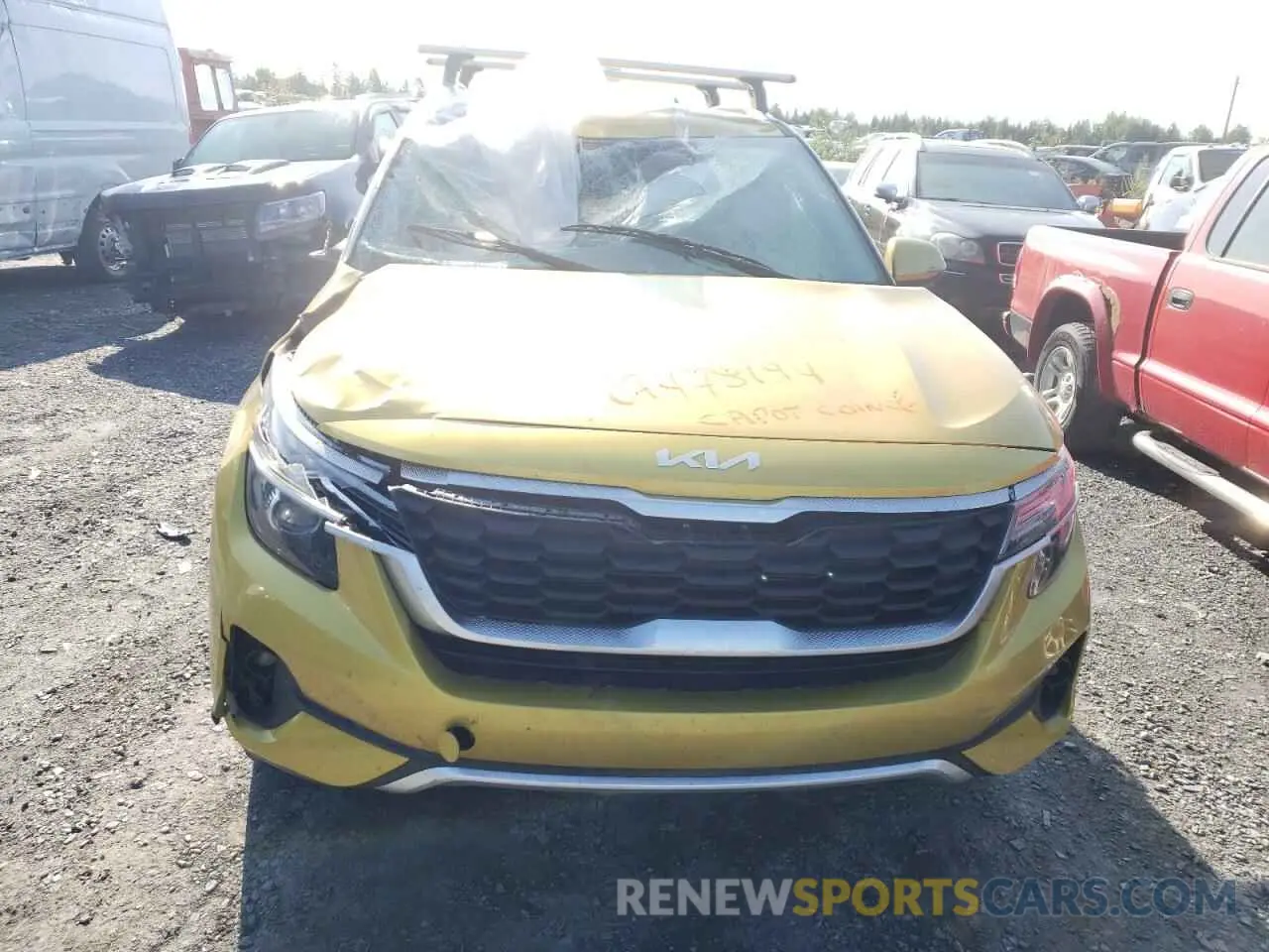 5 fotografías del automóvil dañado KNDEPCAA7N7263174 KIA SELTOS 2022