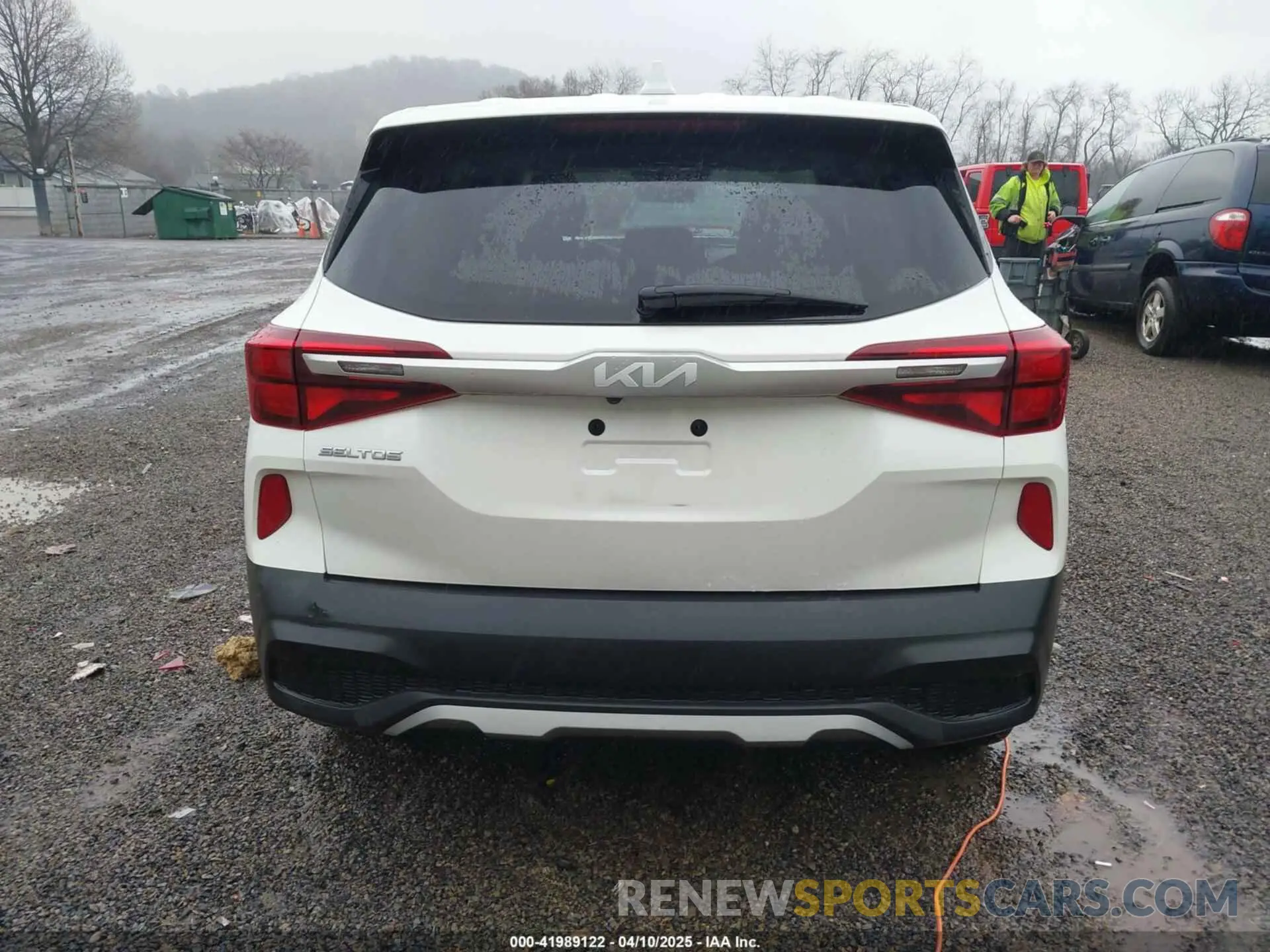 16 fotografías del automóvil dañado KNDEPCAA9N7322774 KIA SELTOS 2022
