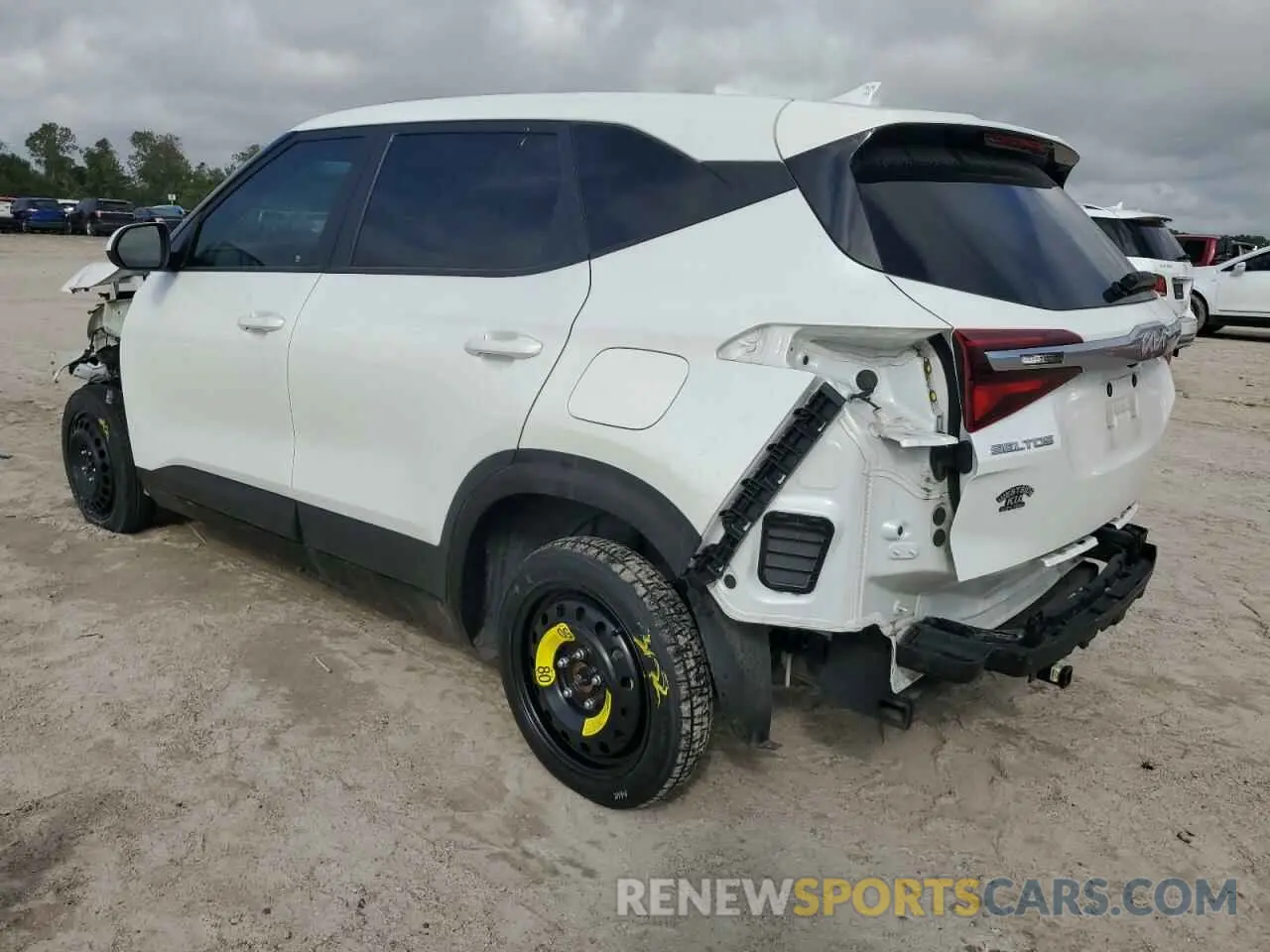 2 fotografías del automóvil dañado KNDEPCAA9N7334911 KIA SELTOS 2022