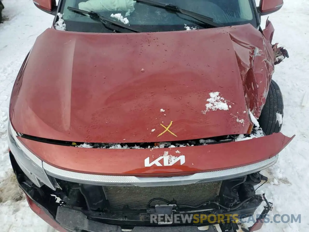 12 fotografías del automóvil dañado KNDERCAA0N7281428 KIA SELTOS 2022