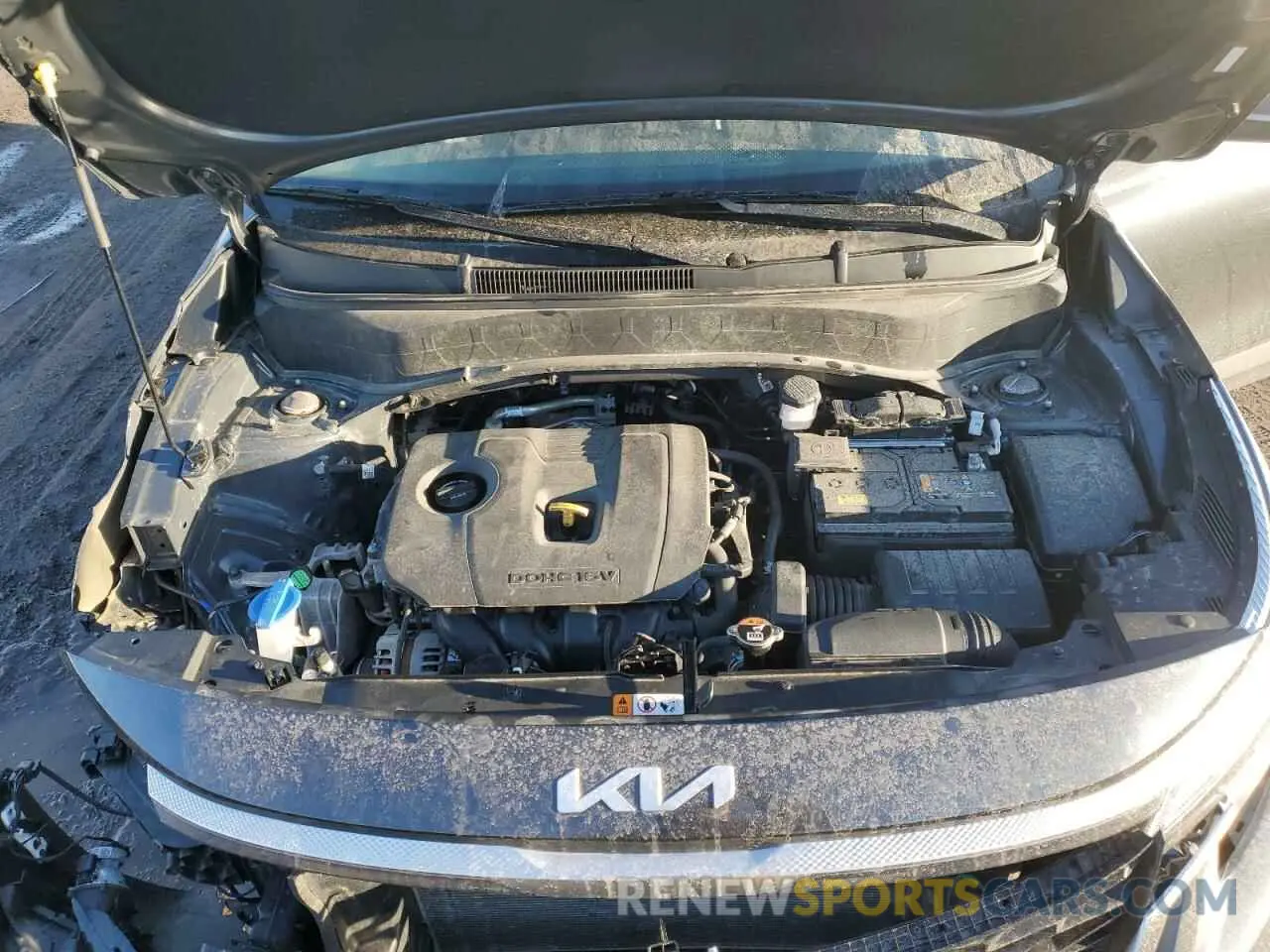 12 fotografías del automóvil dañado KNDERCAA2N7236653 KIA SELTOS 2022