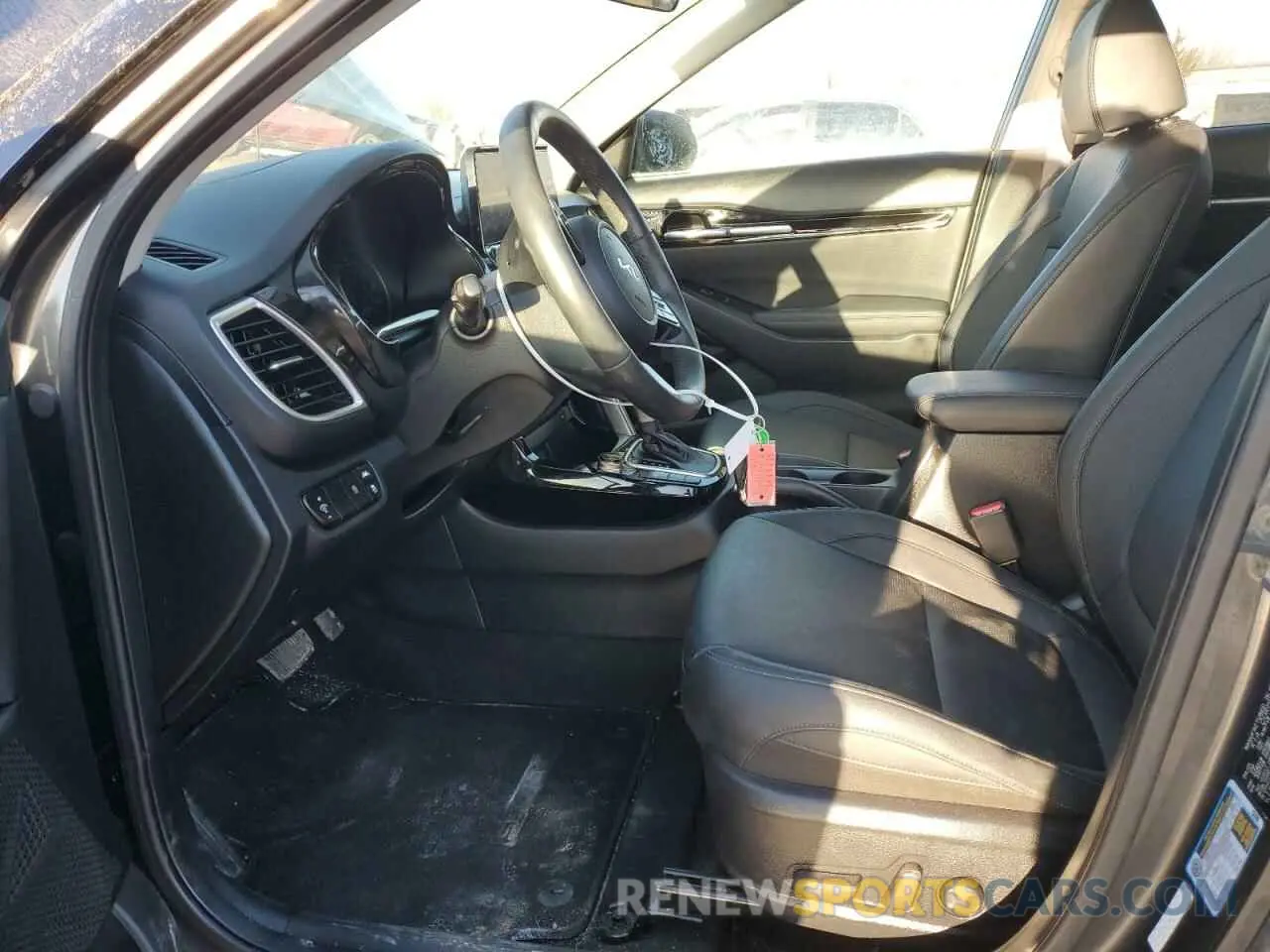 7 fotografías del automóvil dañado KNDERCAA2N7236653 KIA SELTOS 2022