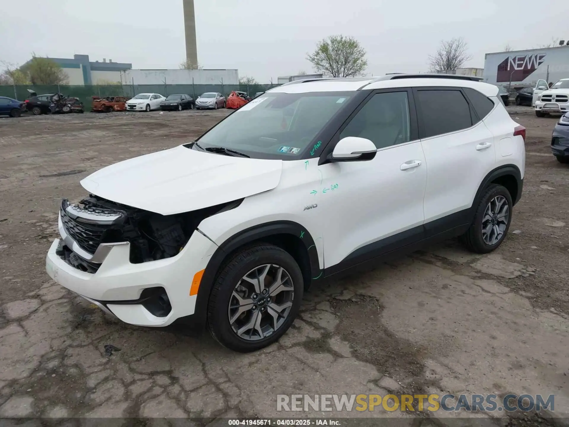 2 fotografías del automóvil dañado KNDERCAA6N7271678 KIA SELTOS 2022